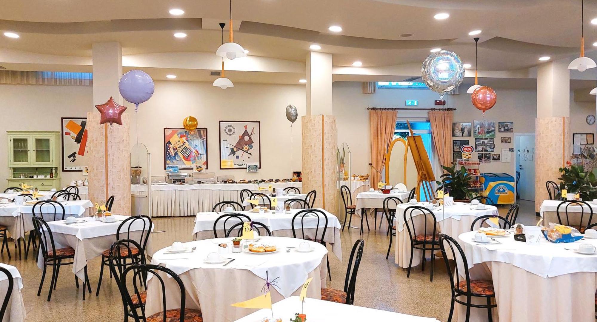 Garden Hotel 3*